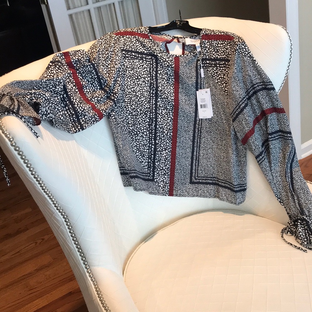 Silk cropped blouse